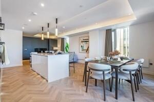 Main image of property: New Vic, 103 Corporation Street, Manchester, M4