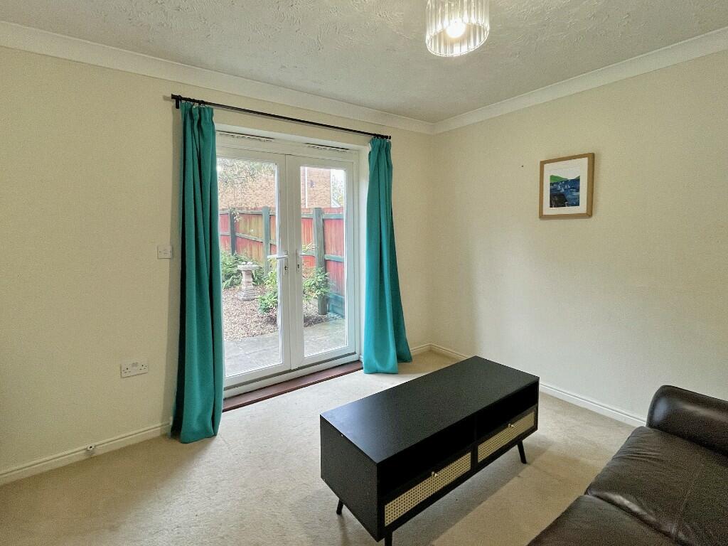 1 bedroom house share for rent