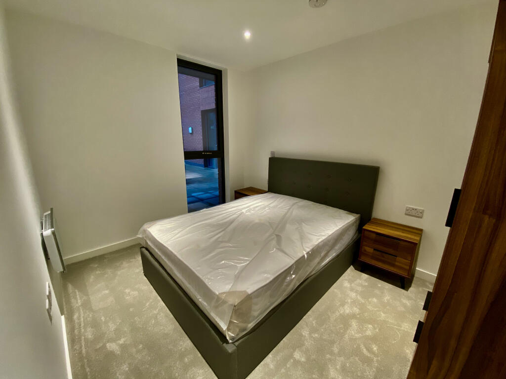 Apartment in Manchester, City Centre - View 2
