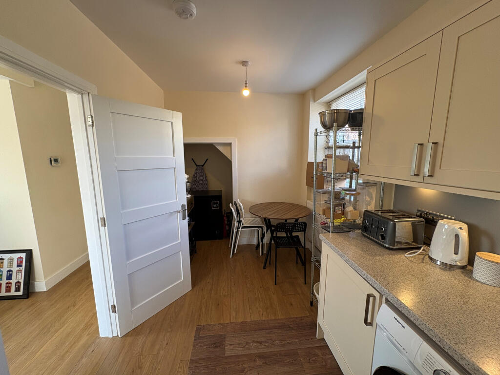 House in Bath - View 5