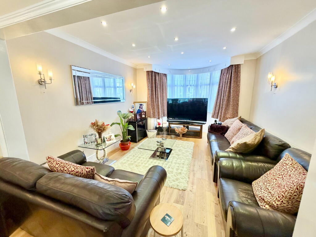 House in London, The Hyde, Colindale - View 5