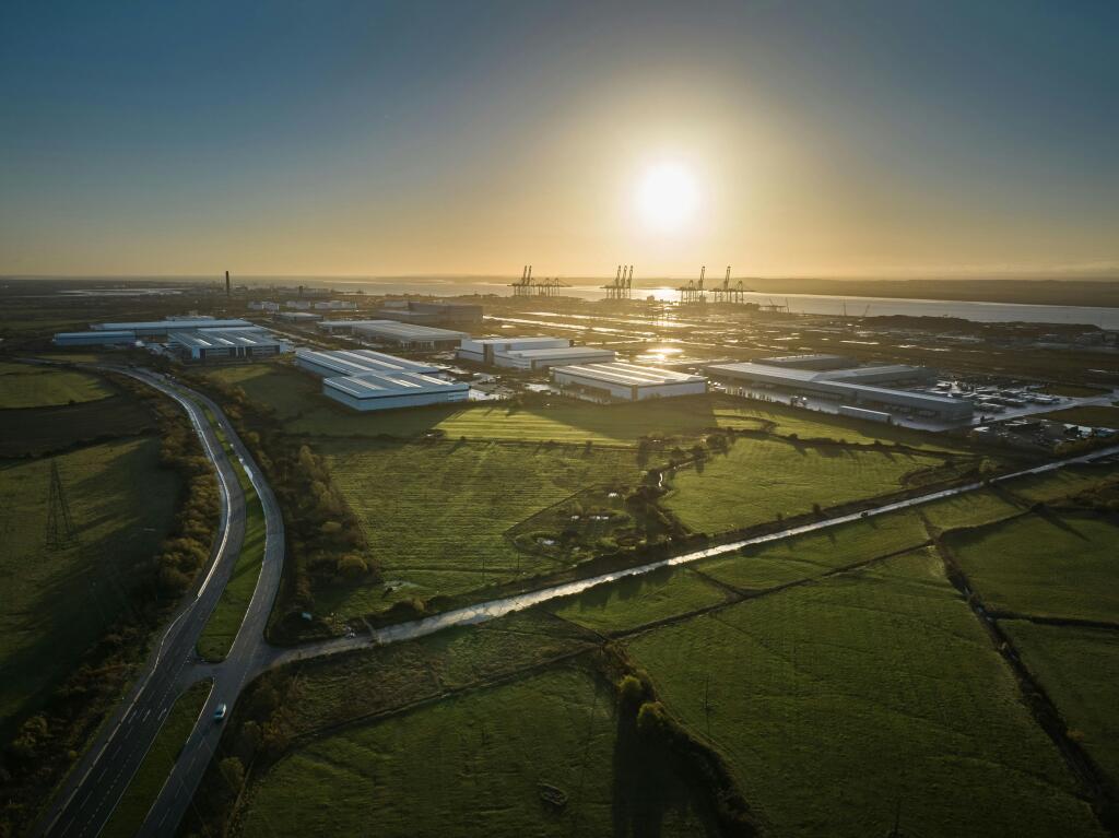 Web Files_Drone Photography_LP_LG_DP World_Miru_Nov233.jpg