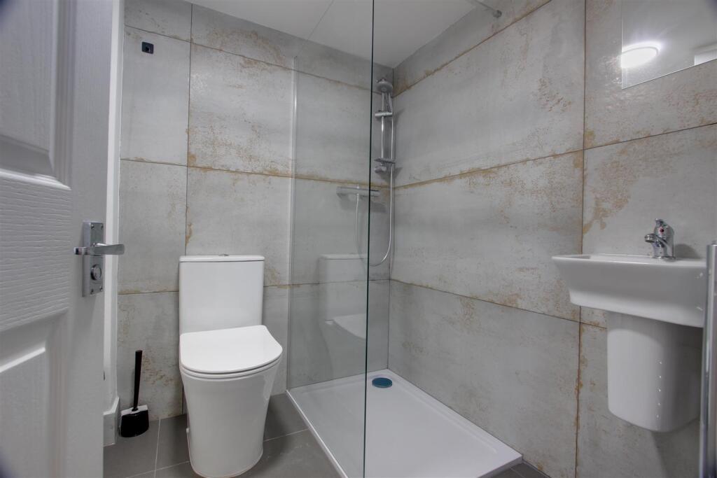4 bedroom house for rent