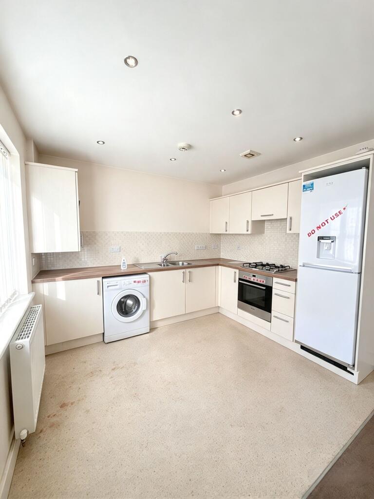Tensing Fold, Dukinfield, SK16 photo 3