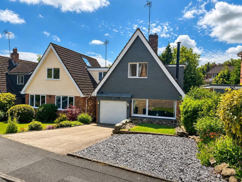 Main image of property: Hampshire Close, Endon, Staffordshire, ST9 9HU