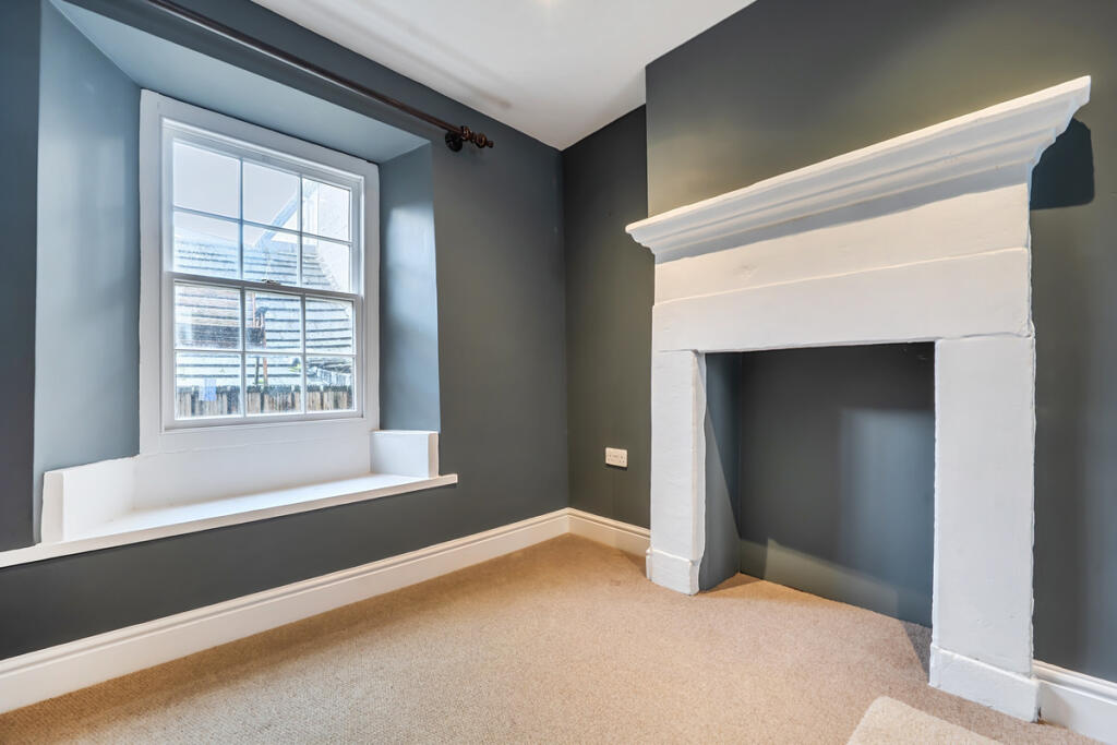 Apartment in Carlisle - More