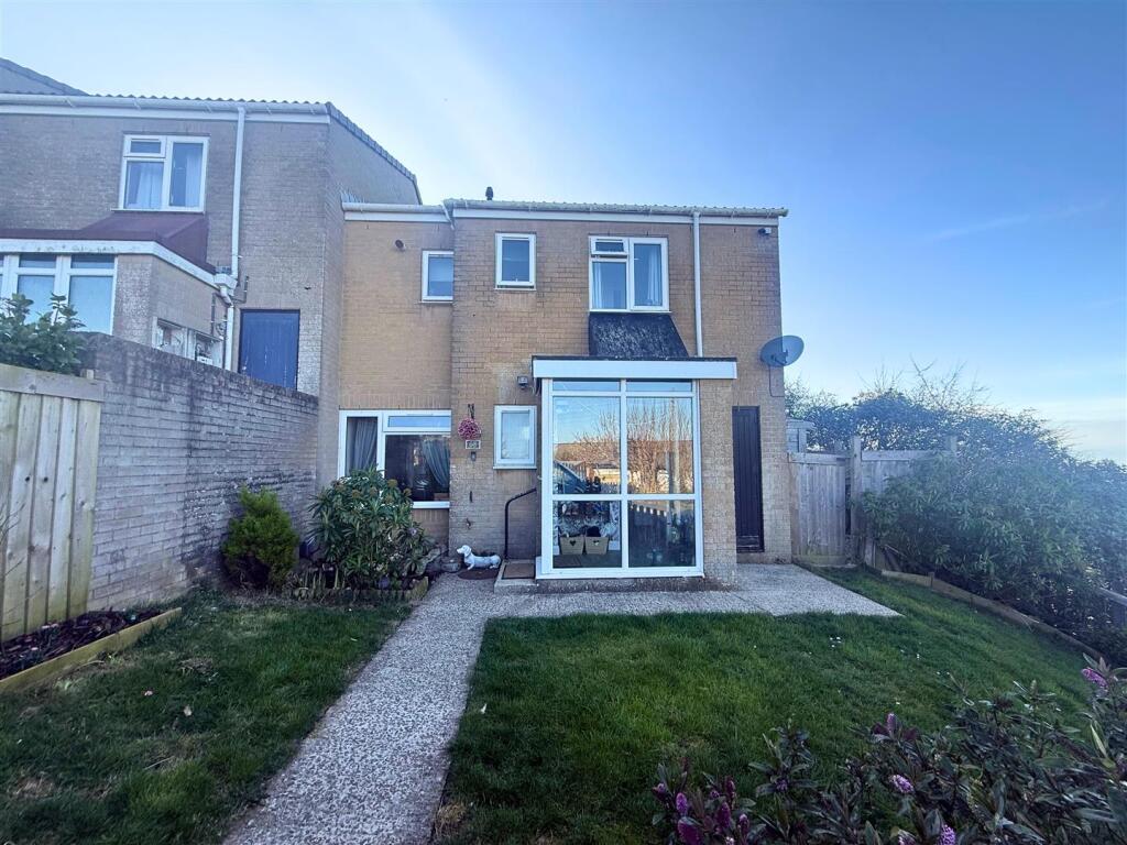 Main image of property: Queens Avenue, Ilfracombe