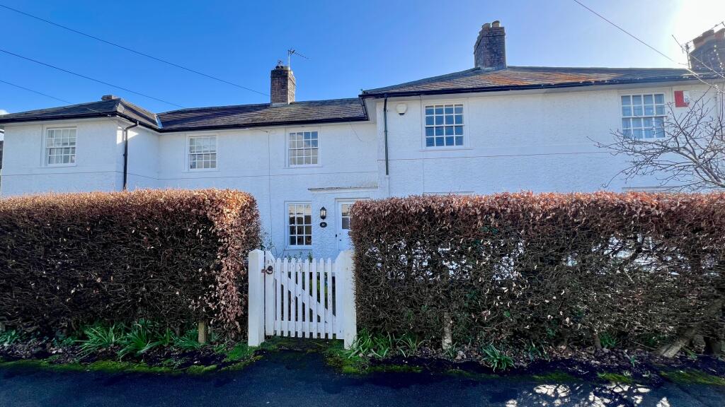 Main image of property: Pen-y-Dre, Rhiwbina, Cardiff, CF14