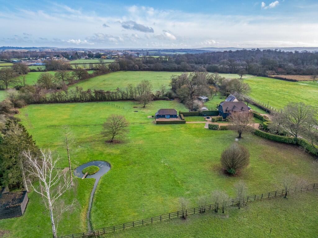 Main image of property: Cobham KT11