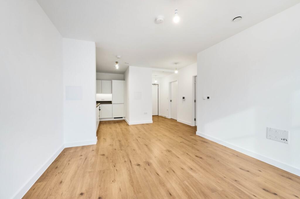 Main image of property: New Road, Dagenham, RM9