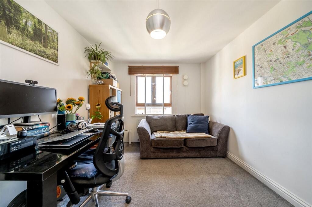 Apartment in London - View 3