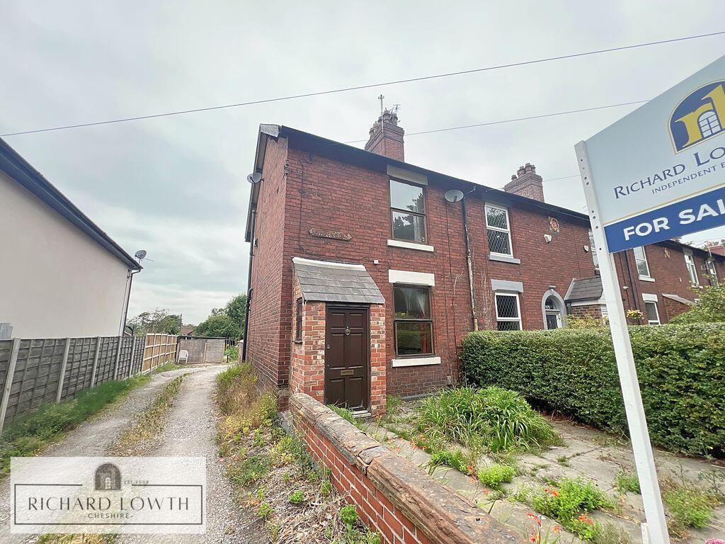 Main image of property: London Road North, Poynton