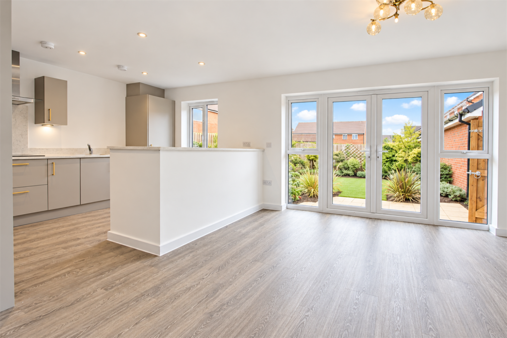 House in Taunton - View 5
