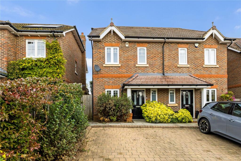 Main image of property: Lower Road, Cookham, Maidenhead, Berkshire, SL6