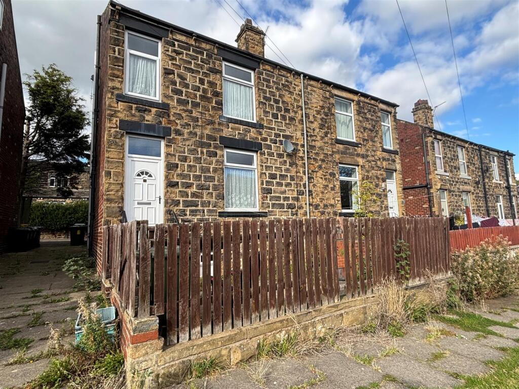 Main image of property: 8 Colbeck Avenue, Batley, WF17 7HH