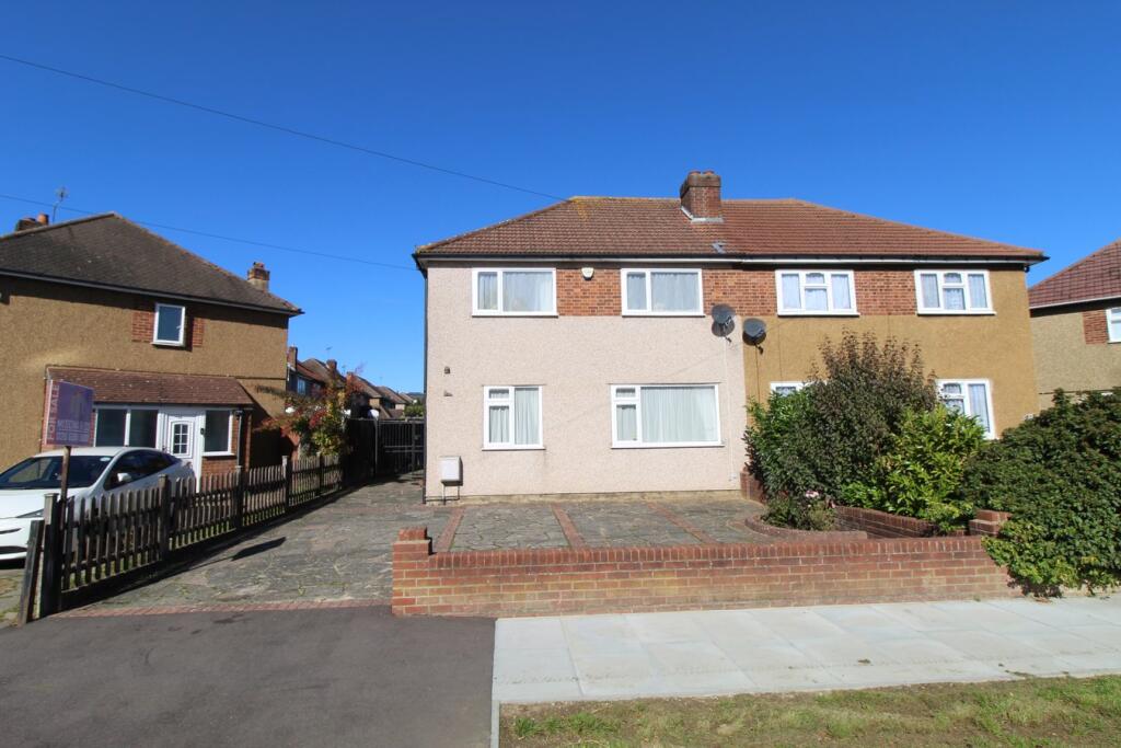 Main image of property: Charlbury Avenue, Stanmore, HA7