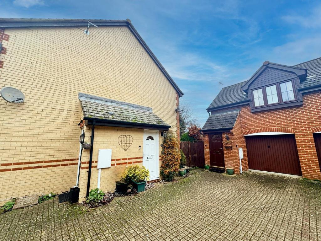 Main image of property: Hipwell Court, Olne