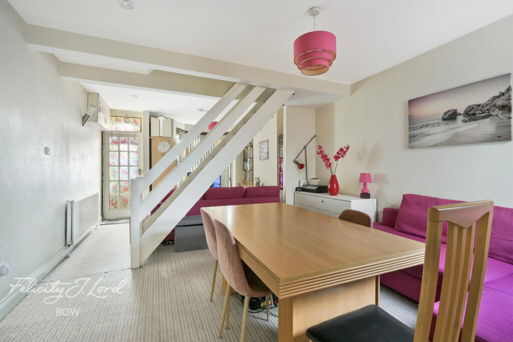 House in London - View 4