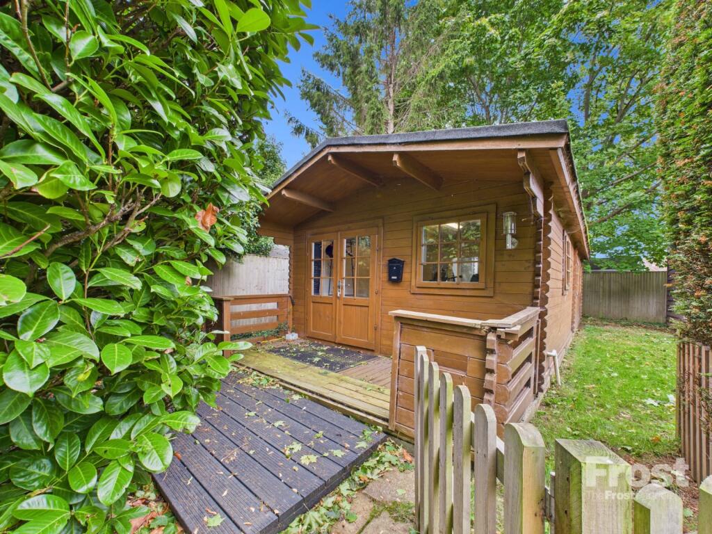 Main image of property: Log Cabin @ Beeches, Oak Stubbs Lane, Dorney Reach, Berkshire, SL6