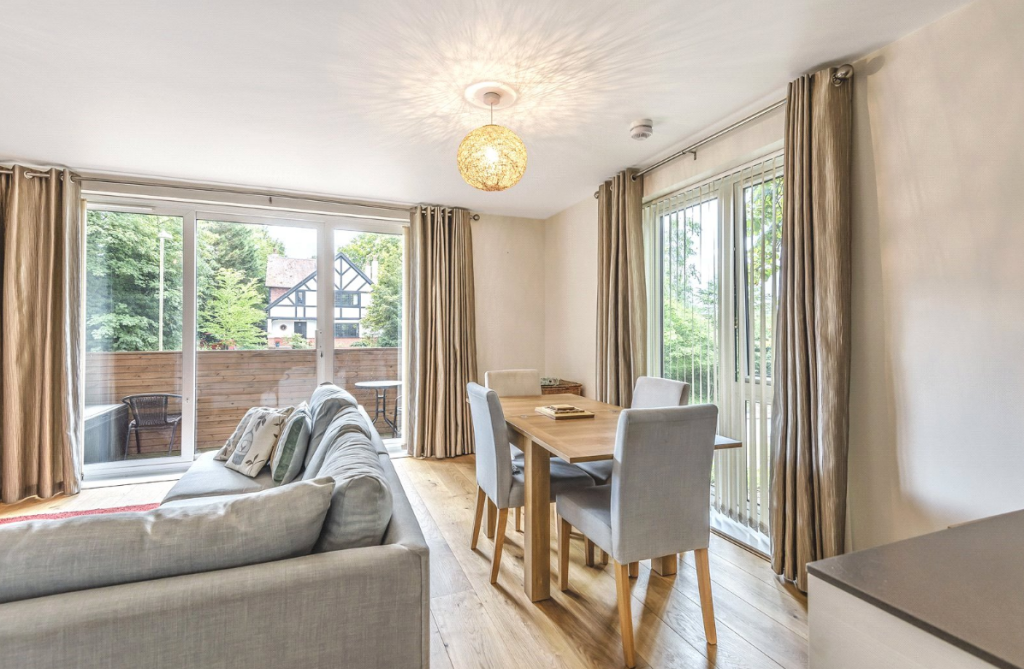 Apartment in Winchester, Harestock, Fulflood - View 4