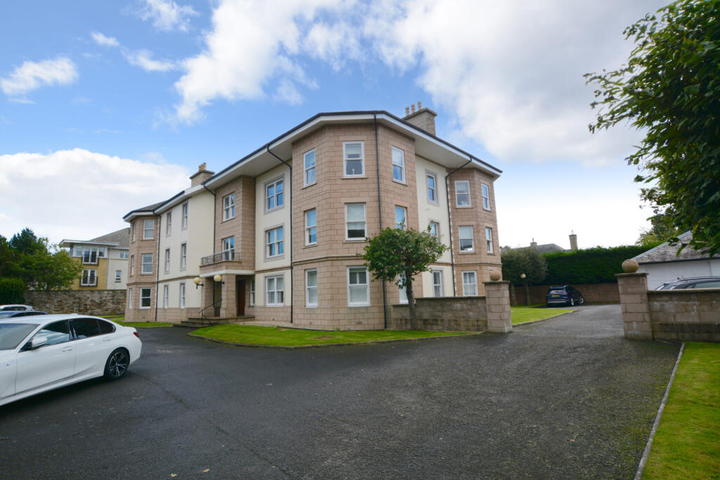 Main image of property: Flat F Victoria Mansions, 4 Victoria Park, Ayr, KA7 2TR