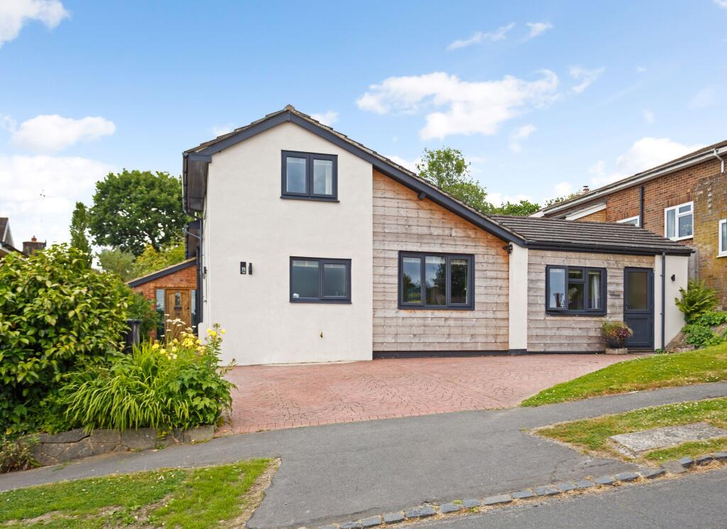 5-bed detached on Newick Drive, Newick, BN8, £725,000