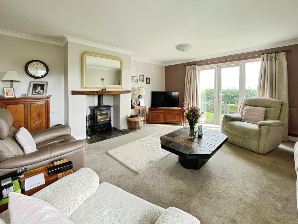 Additional image 3 of Holton Wincanton