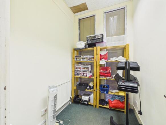 CAM03185G0-PR0167-STILL007