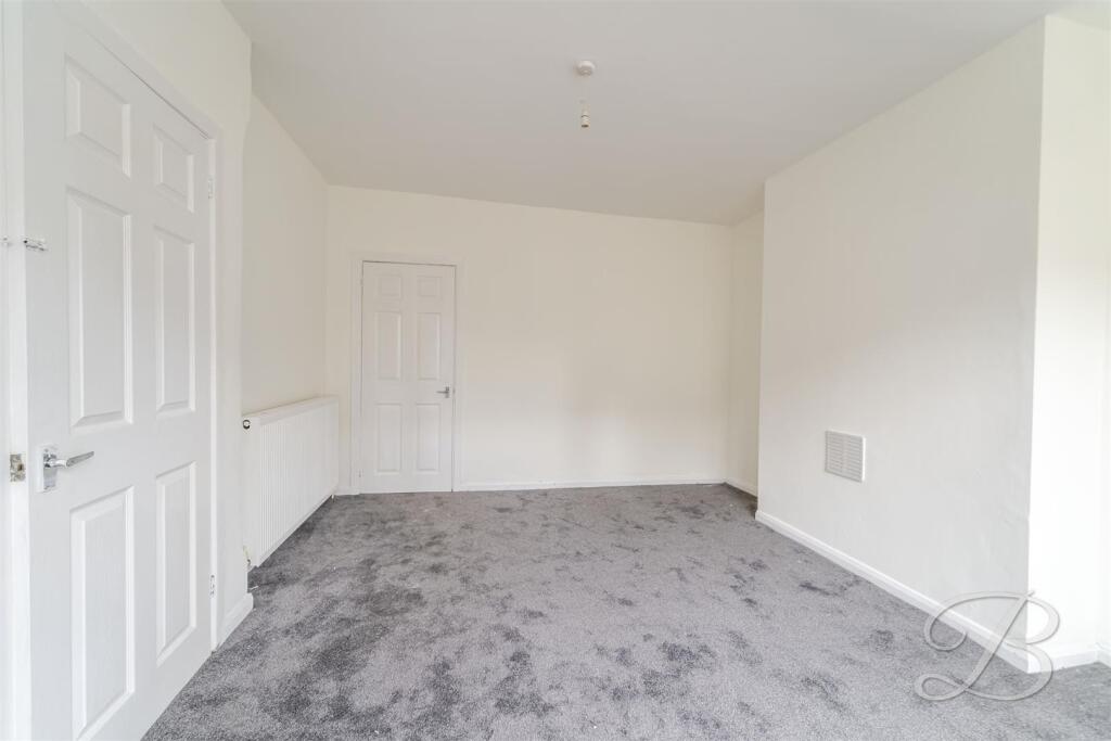 House in Mansfield, Ladybrook - View 3
