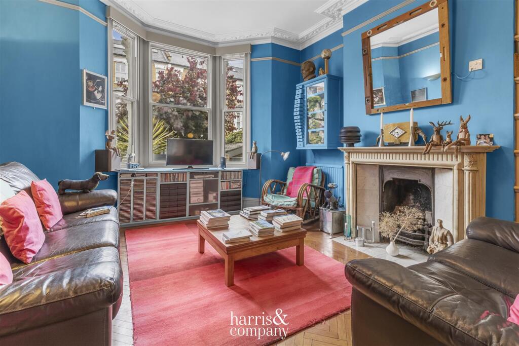Courthope Road, Hampstead photo 2