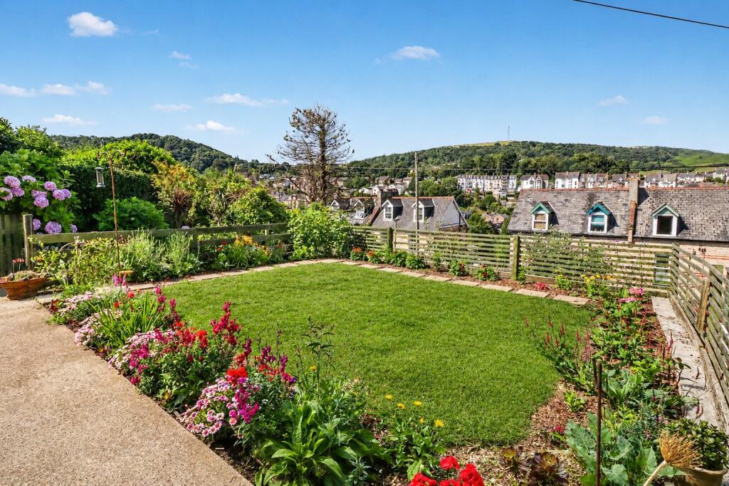 House in North Devon, Ilfracombe - View 2
