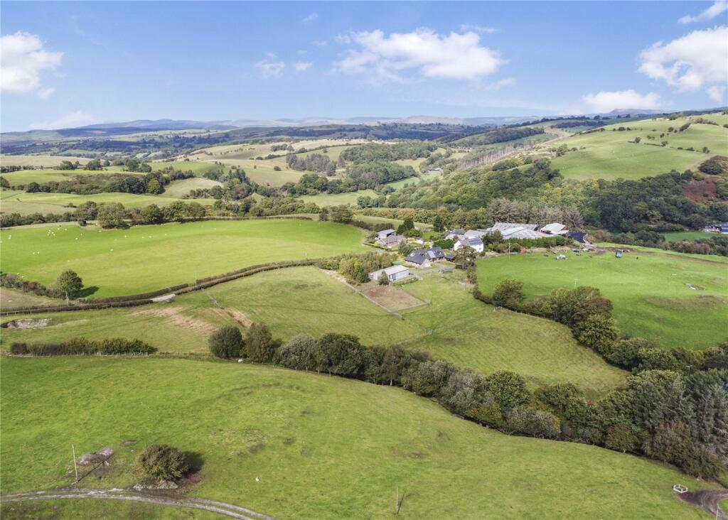 4-bed detached on Llanfihangel, Llanfyllin, Powys, SY22, £695,000