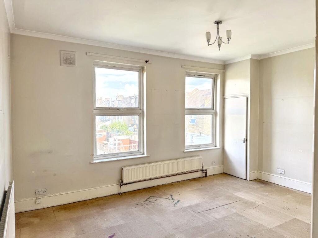 Apartment in London, Leyton - View 5