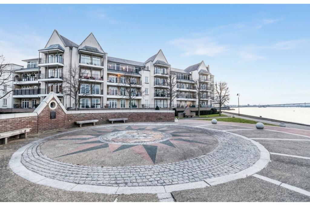 Main image of property: The Boulevard, Greenhithe, DA9
