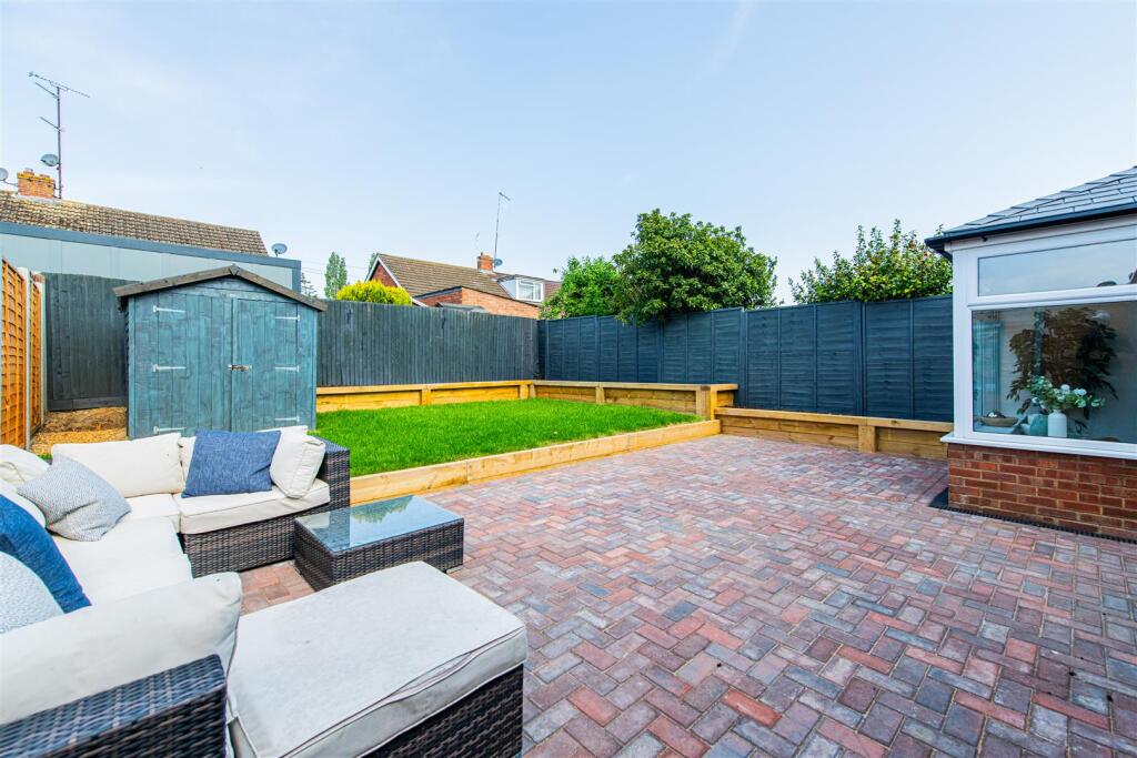 Cheyne Walk, Kettering photo 3