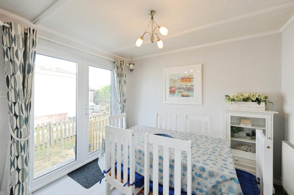 House in Plymouth - View 5