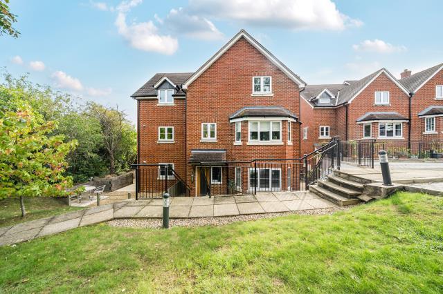 Main image of property: Yarnells Hill, Oxford, Oxfordshire