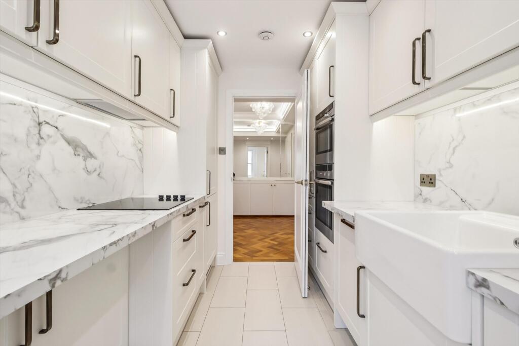 Apartment in London - View 5