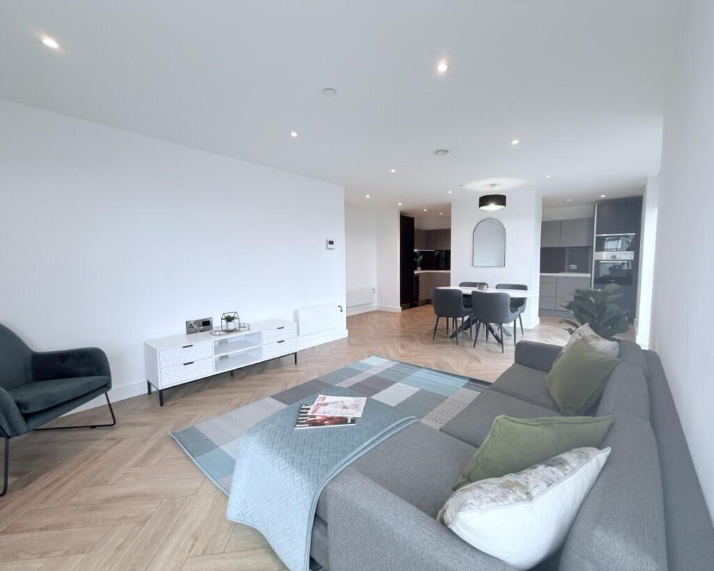 3 bedroom flat for rent