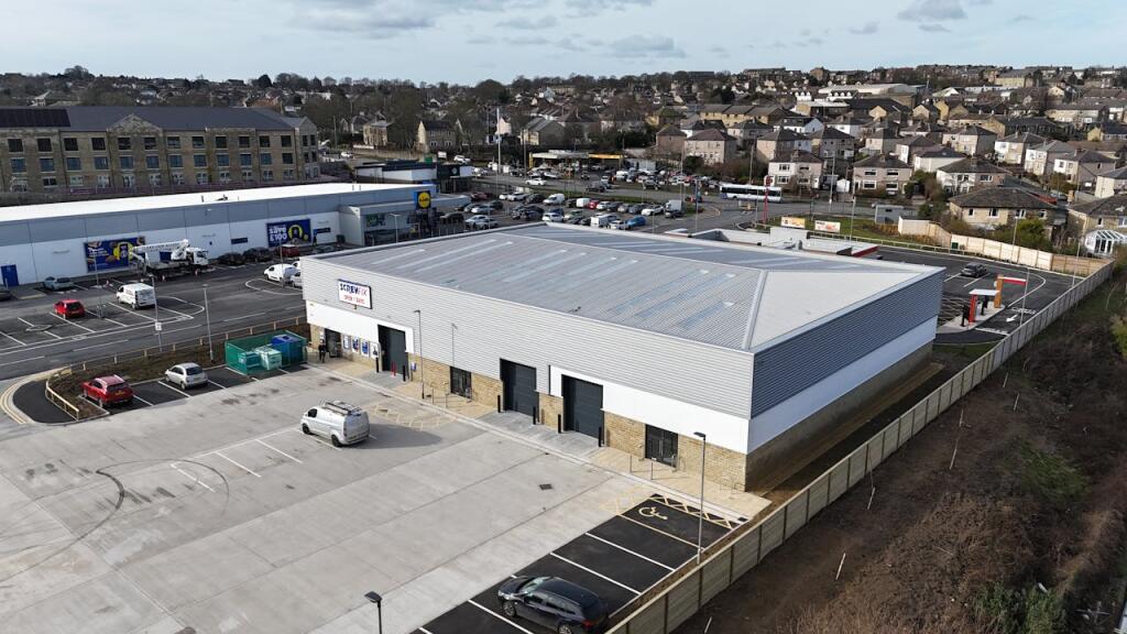 Additional image 3 of Unit 2 & 4, Eccleshill Trade Park, Harrogate Road, Bradford, BD2 3SP