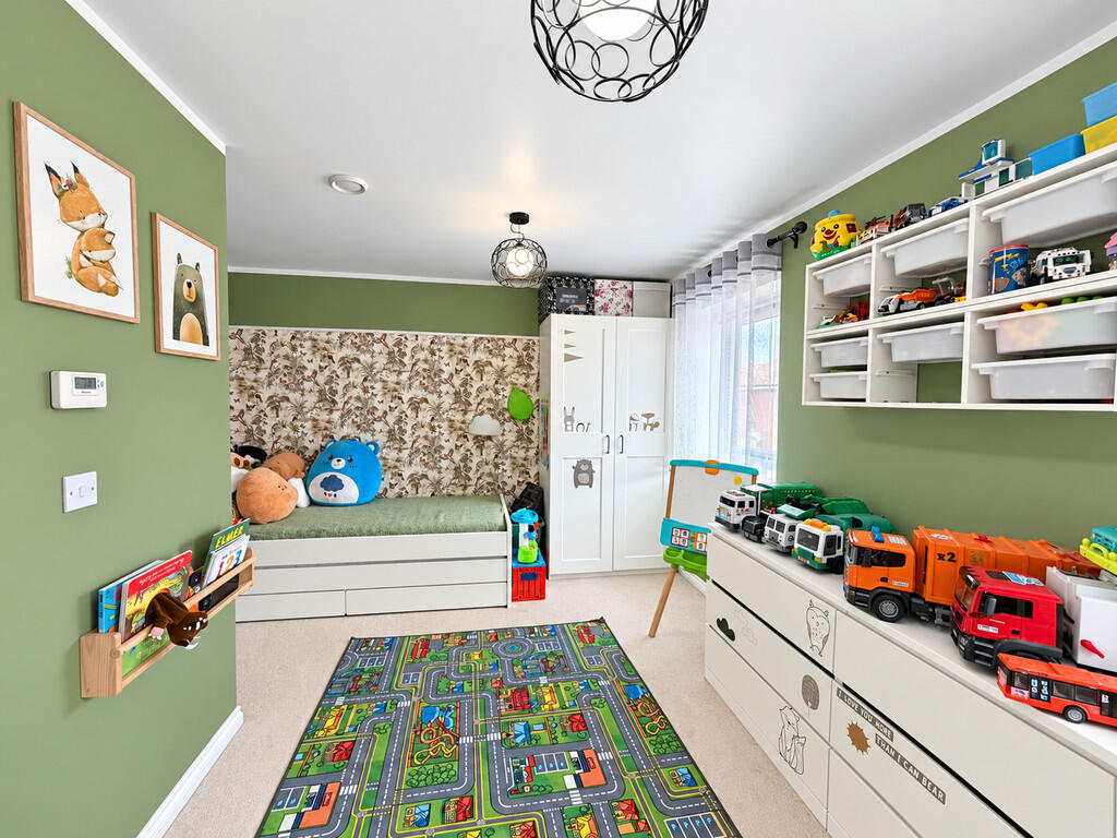 House in Stevenage - View 5
