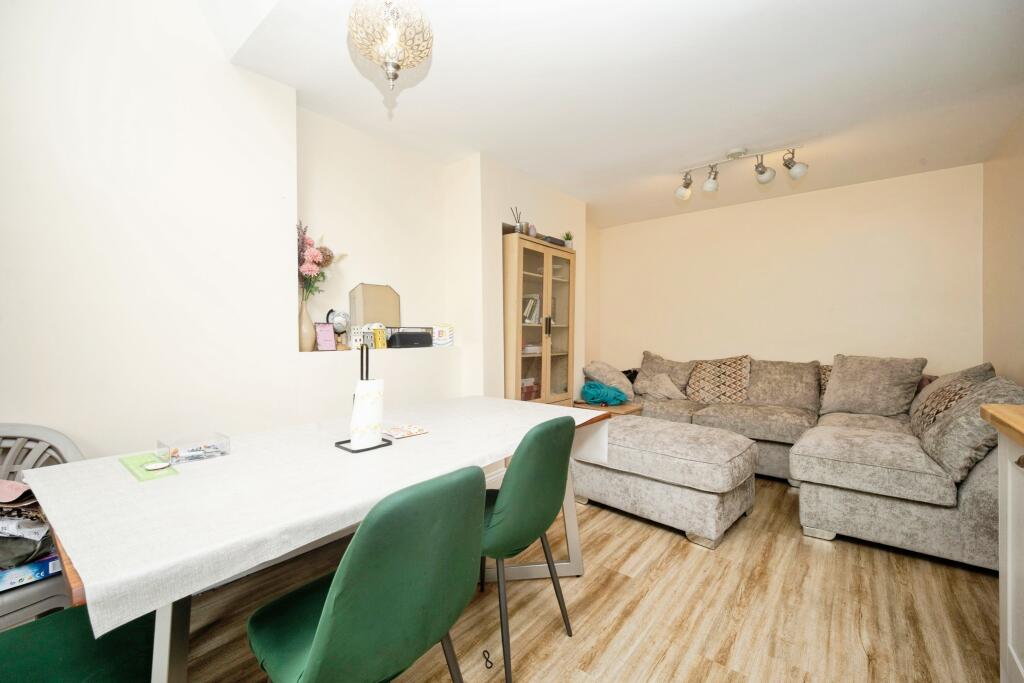 Coventry Road, Birmingham, B26 photo 4