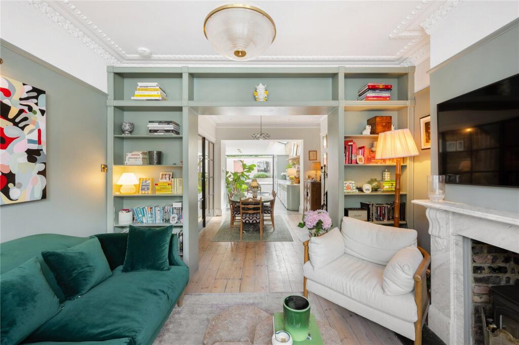 House in London - More