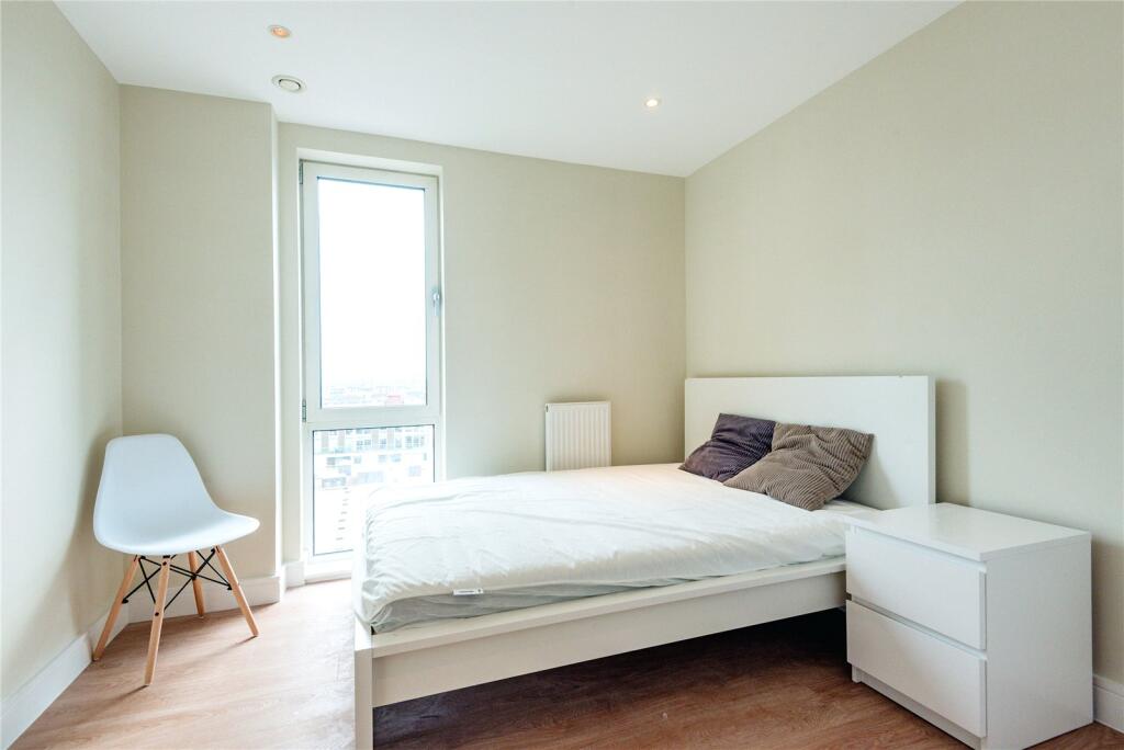 Apartment in London - View 4