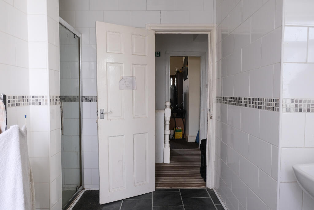 Barley Street, Padiham, Lancashire photo 4