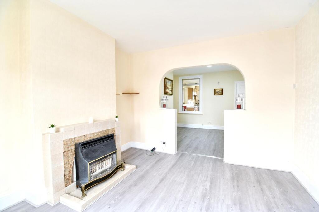 House in Bedford, South End, Cauldwell - More