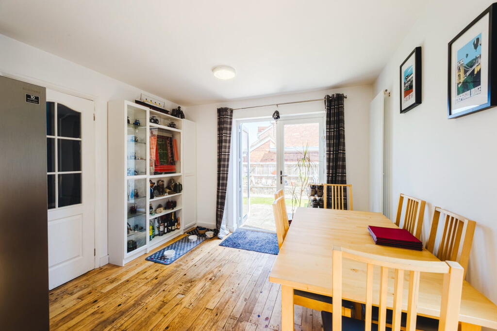 Audley Close, Grange Park, Swindon, SN5 6BT photo 2