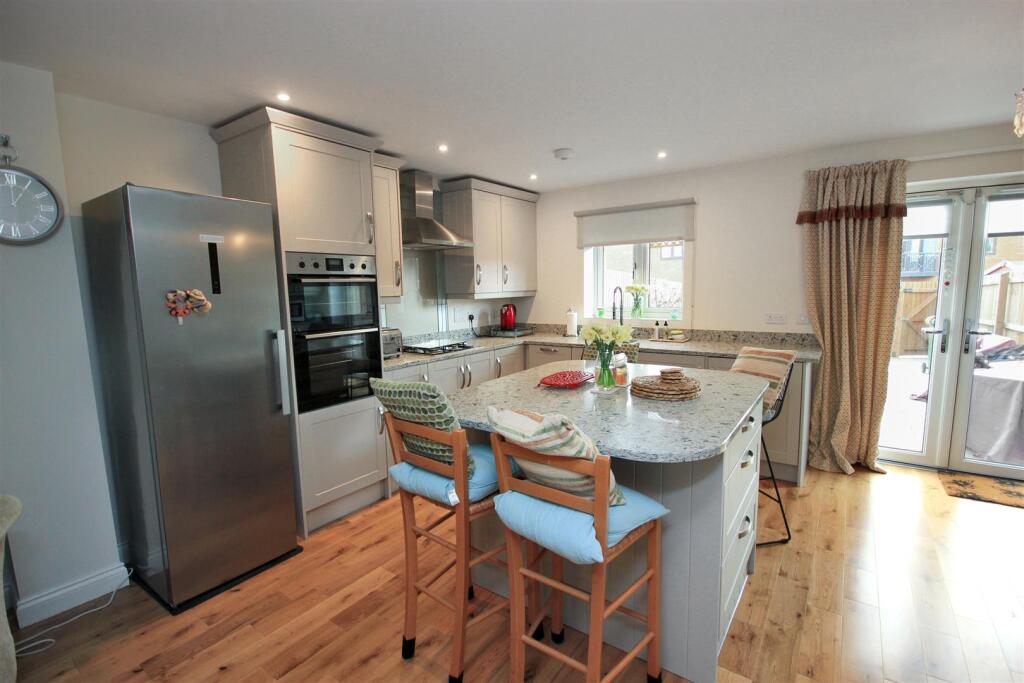 House in Wellingborough - View 2