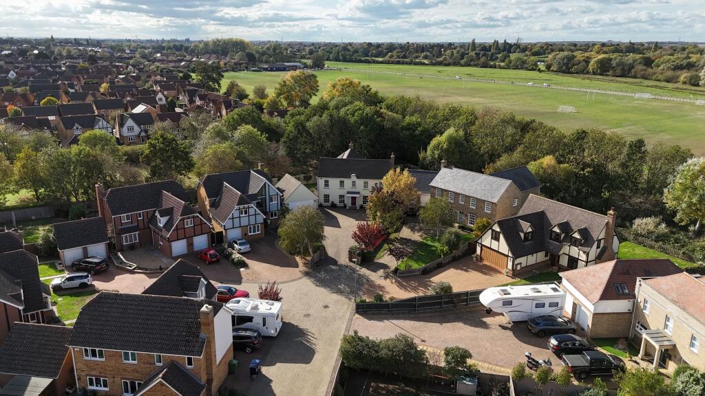 House in Peterborough - View 2