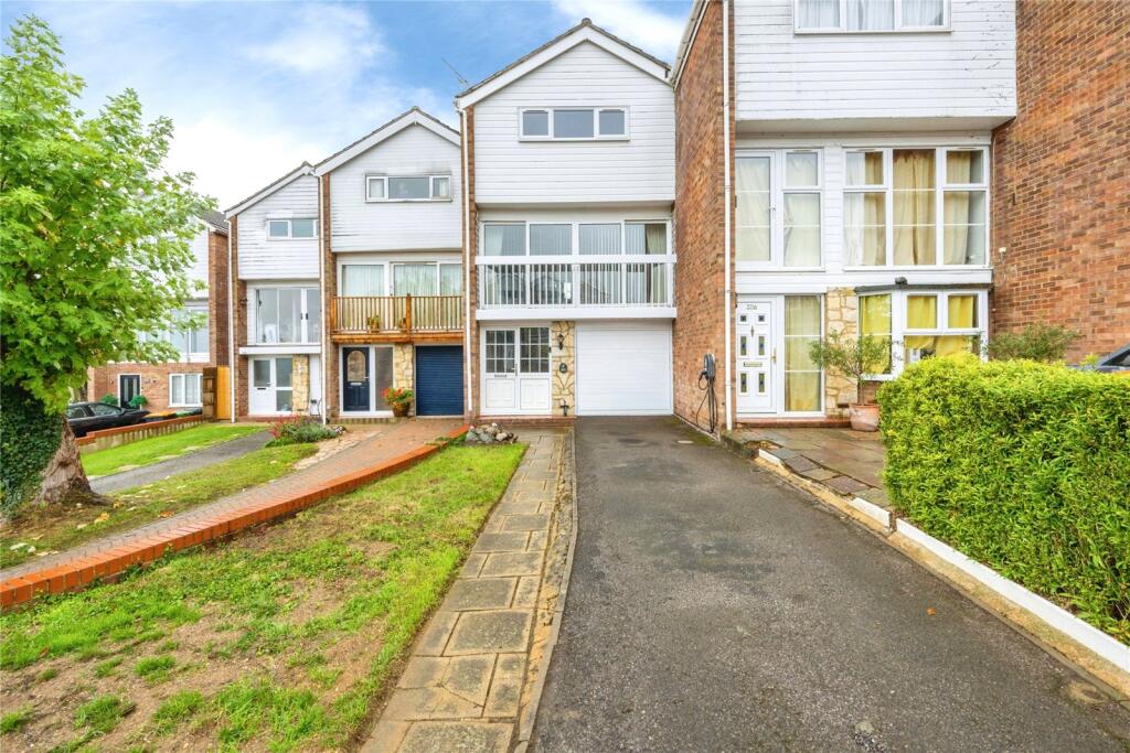 Main image of property: Bideford Green, Leighton Buzzard, Bedfordshire, LU7